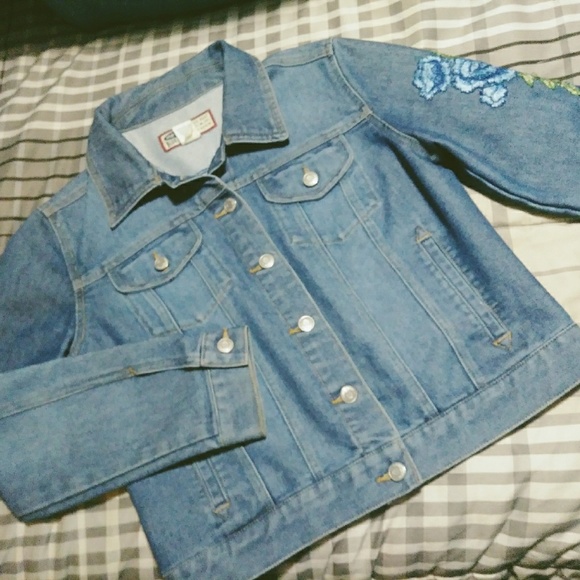 Skull blue jean jacket - Picture 4 of 8